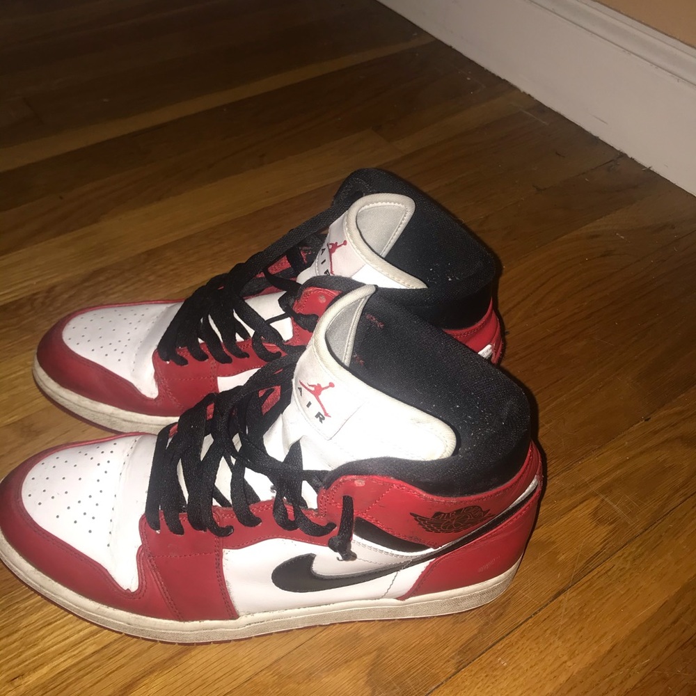 Air Jordan Retro 1 Chicago 2013 Size 10